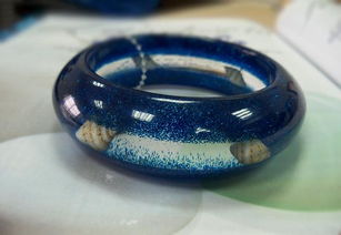 树脂手镯批发加工与选购指南 从价格、厂家到图片全解析